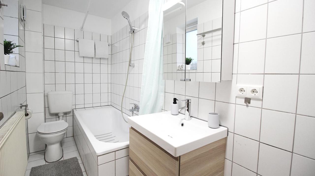 Modern Apartments In Wurzburg, Near University Hospital, Free Parking ภายนอก รูปภาพ